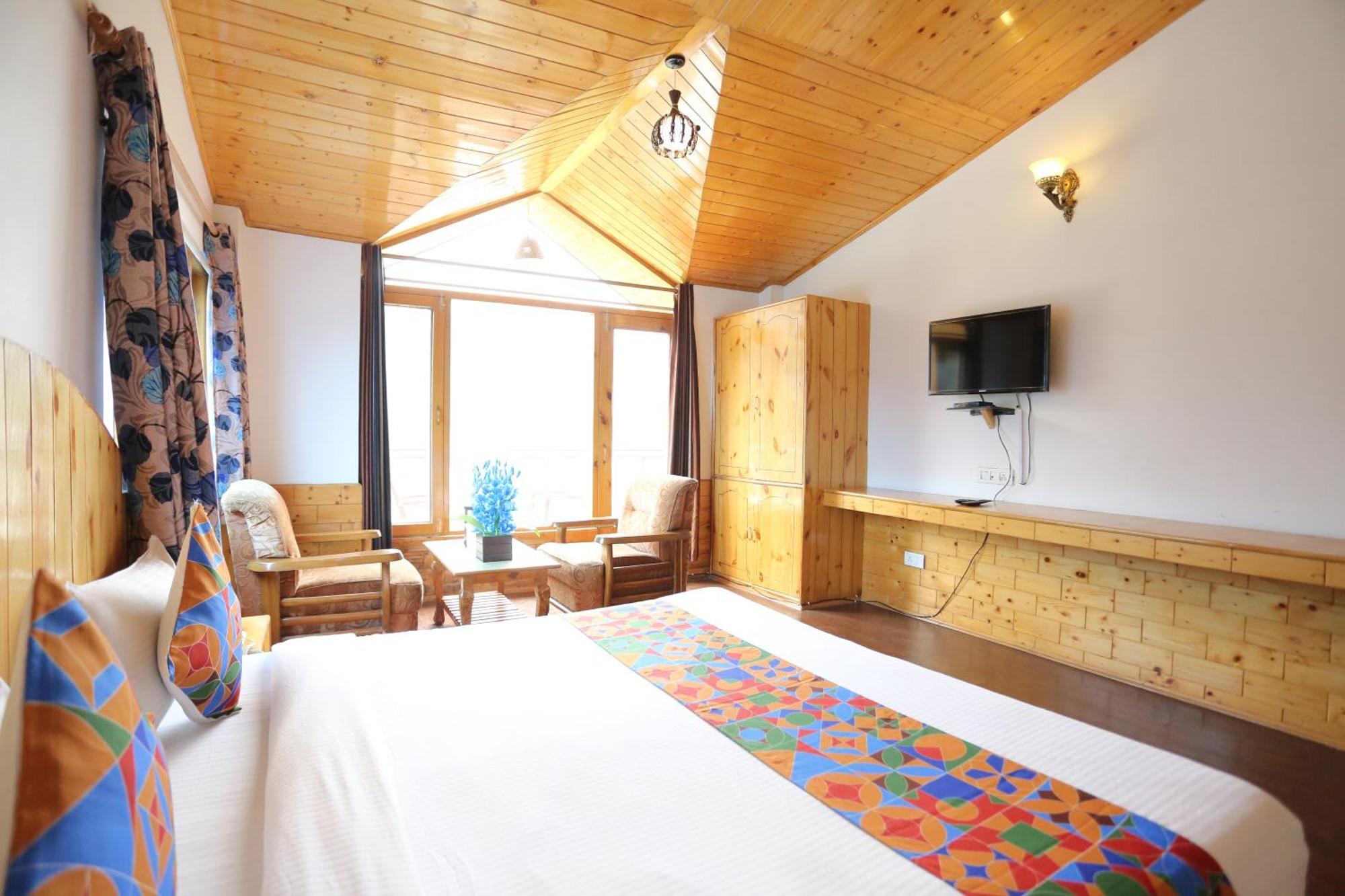 Hotel Surbhi Vashist Екстер'єр фото