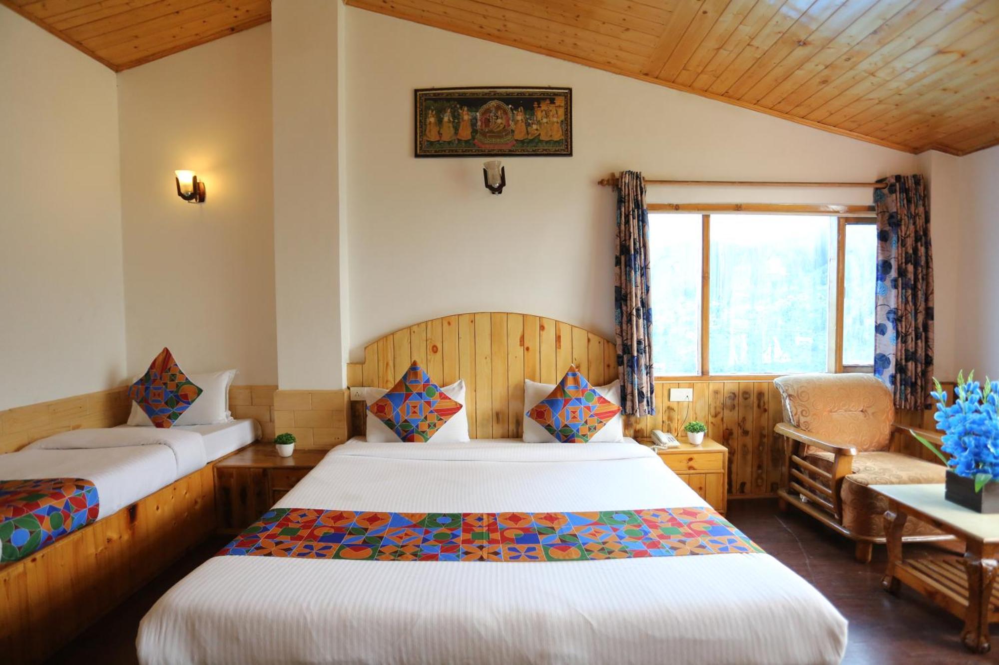 Hotel Surbhi Vashist Екстер'єр фото