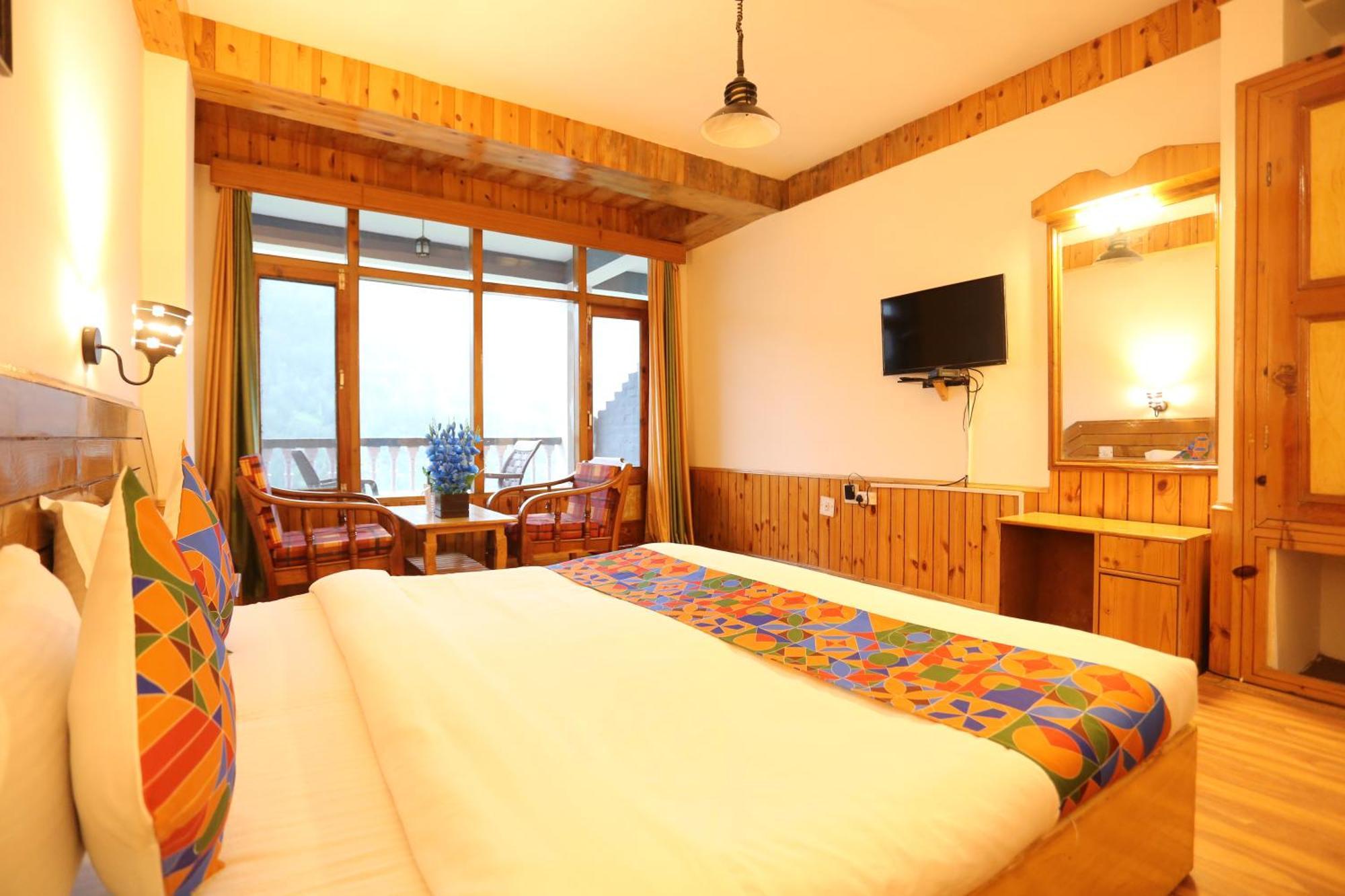 Hotel Surbhi Vashist Екстер'єр фото